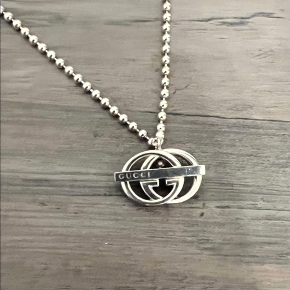 Gucci Silver Tone Interlocking G Necklace - Picture 2 of 5